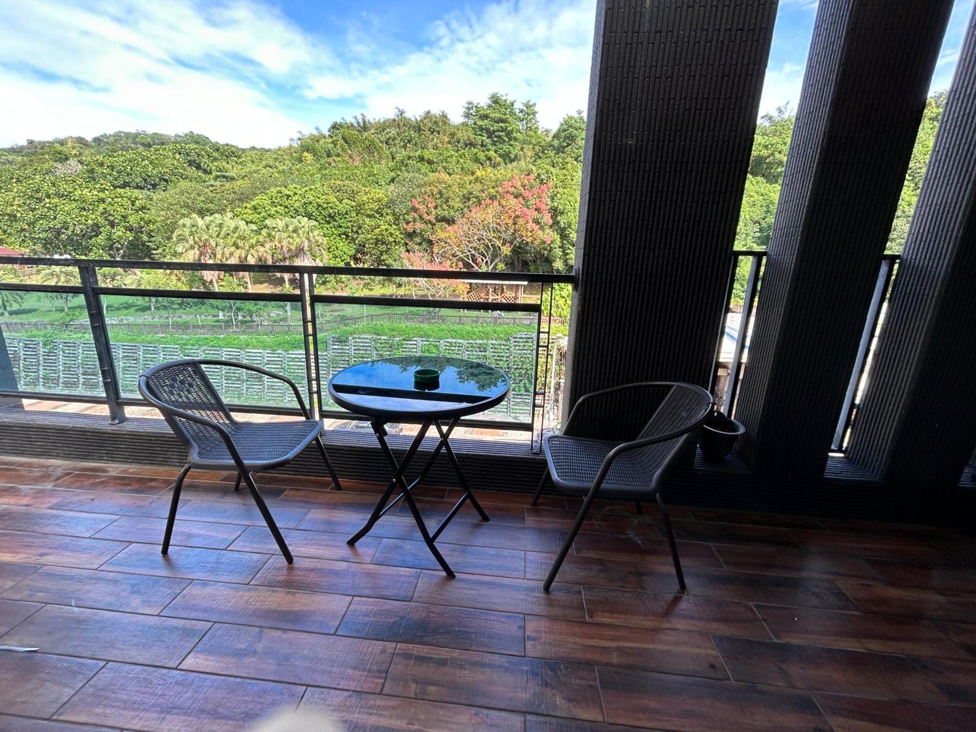Qing Man Homestay Хуалянь Экстерьер фото